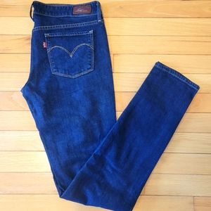 Levi's women jeans 29×34 slight curve style